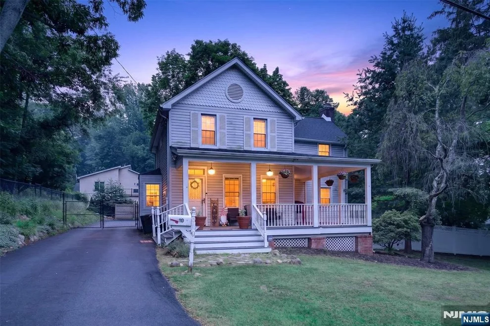 Unit for sale at 10 Prospect, Woodcliff Lake, NJ 07677
