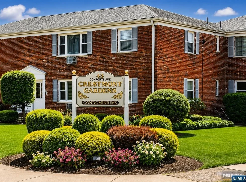 Unit for sale at 43 Conforti, West Orange, NJ 07052