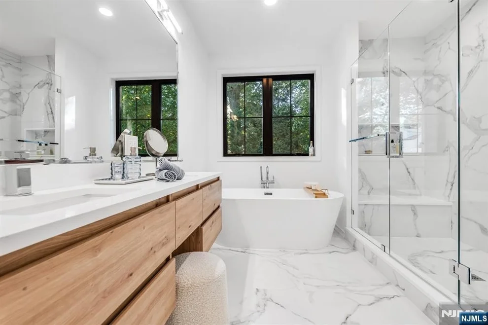 Unit for sale at 9 Fey, Oradell, NJ 07649
