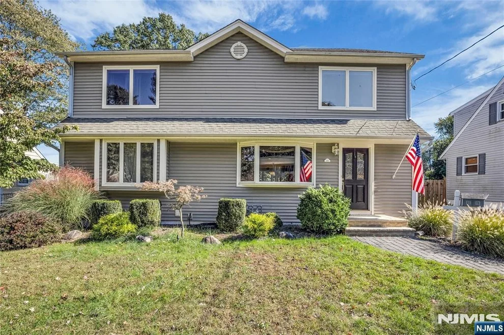 Unit for sale at 114 Lopez, Cedar Grove, NJ 07009