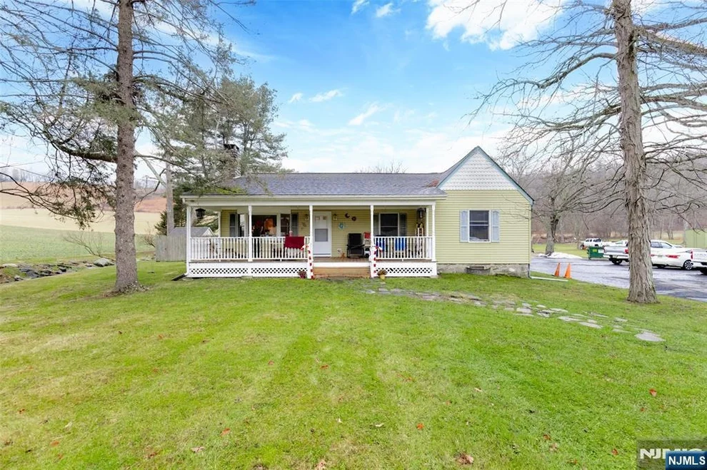 Unit for sale at 946 State Rt 23, Sussex, NJ 07461