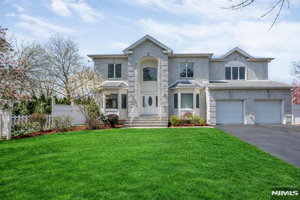 Unit for sale at 177 Lawson, Paramus, NJ 07652