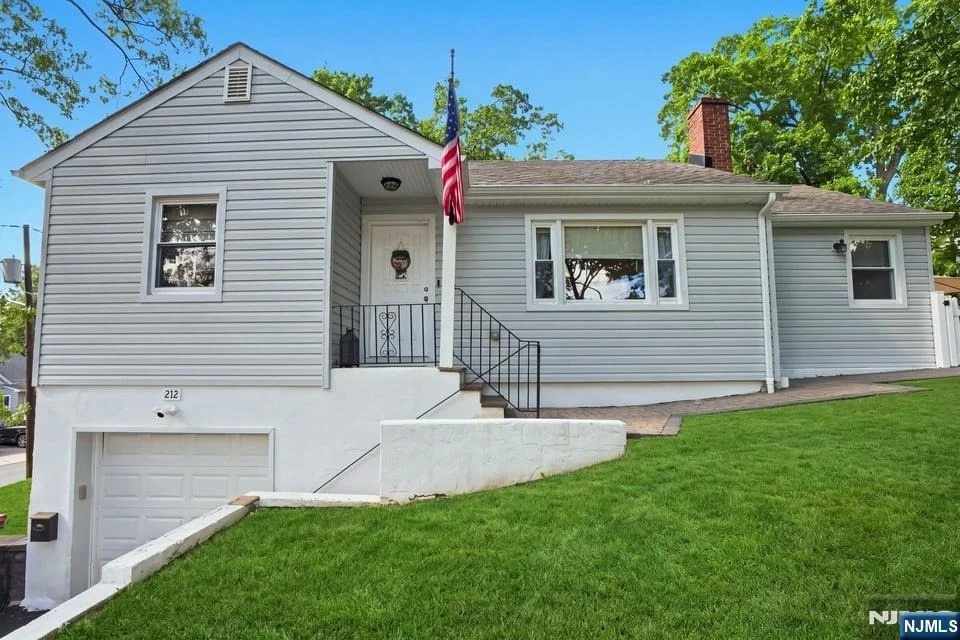 Unit for sale at 212 Hancox, Nutley, NJ 07110