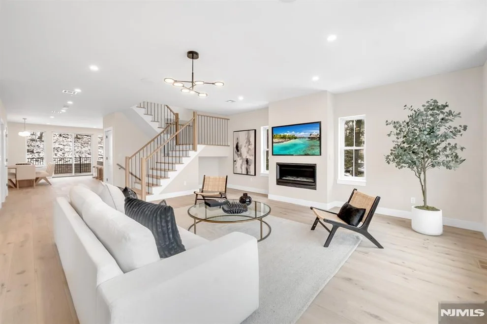 Unit for sale at 188 Broadway, Woodcliff Lake, NJ 07677