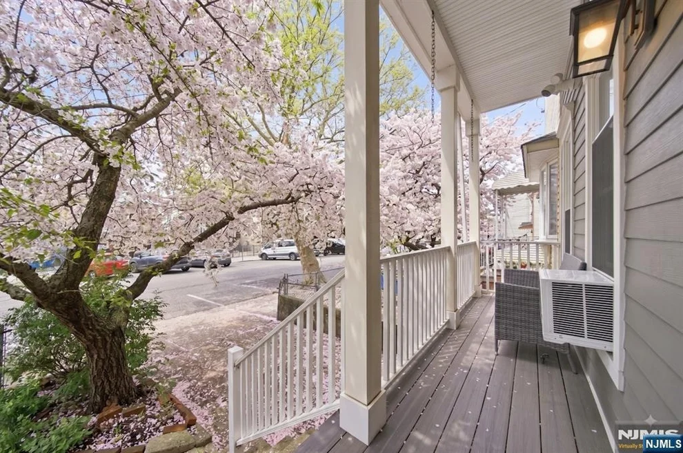 Unit for sale at 22 Laidlaw, Jersey City, NJ 07306