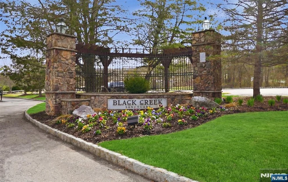 Unit for sale at 2 Pine, Vernon, NJ 07462