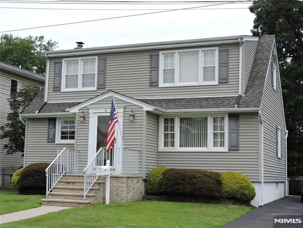 Unit for sale at 15 Main, Elmwood Park, NJ 07407