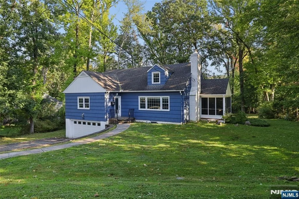 Unit for sale at 192 Rensselaer, Essex Fells, NJ 07021