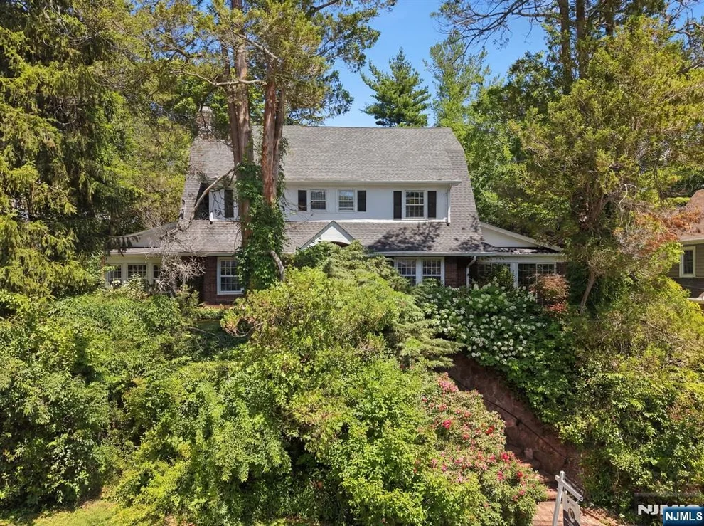 Unit for sale at 157 Sussex, Tenafly, NJ 07670
