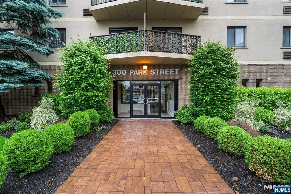 Unit for sale at 300 Park, Hackensack, NJ 07601
