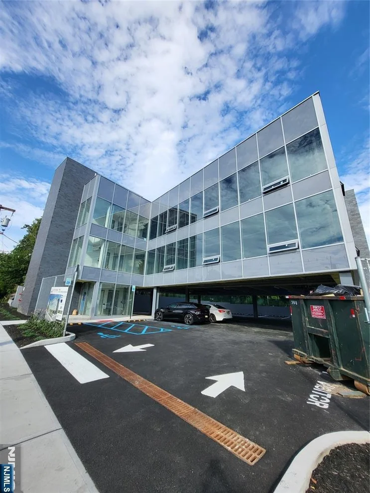 Unit for sale at 1310 Palisade, Fort Lee, NJ 07024