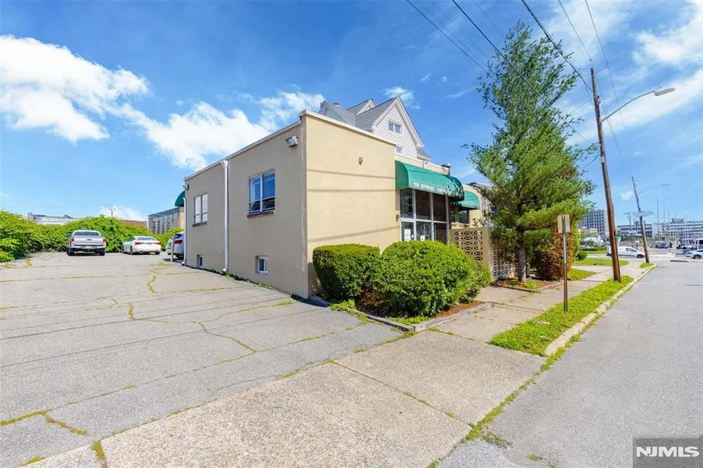 Unit for sale at 87 Old River, Hackensack, NJ 07601
