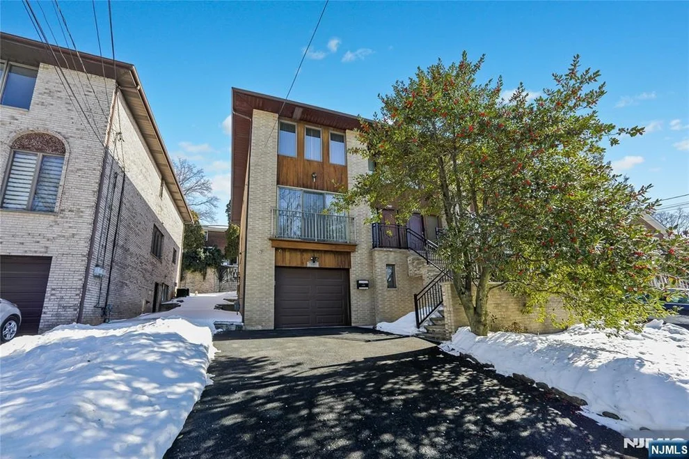 Unit for sale at 1496 15th, Fort Lee, NJ 07024
