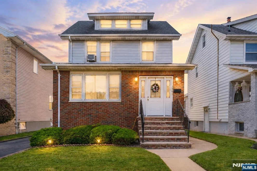 Unit for sale at 346 Page, Lyndhurst, NJ 07071