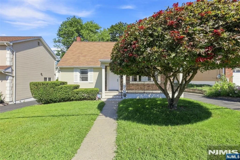 Unit for sale at 49 Falmouth, Elmwood Park, NJ 07407