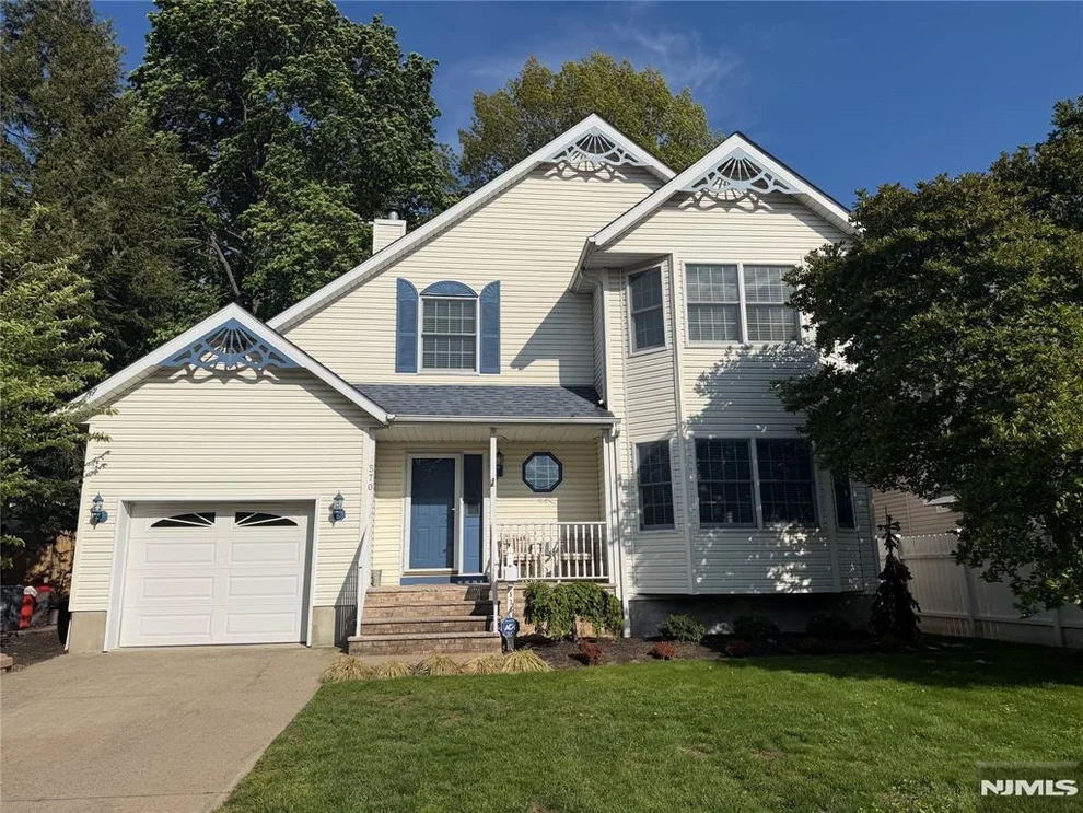 Unit for sale at 570 Oak, Maywood, NJ 07607