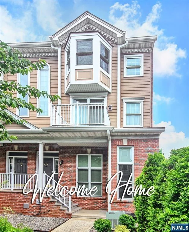 Unit for sale at 263 Halfmoon, West New York, NJ 07093