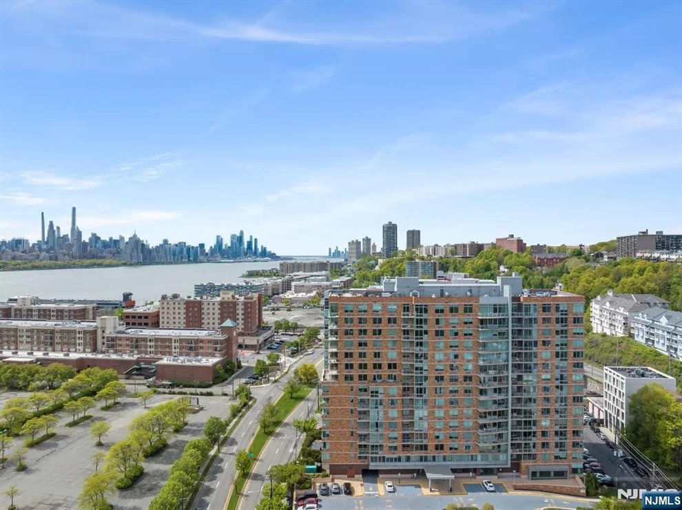 Unit for sale at 310 Hudson, Edgewater, NJ 07020