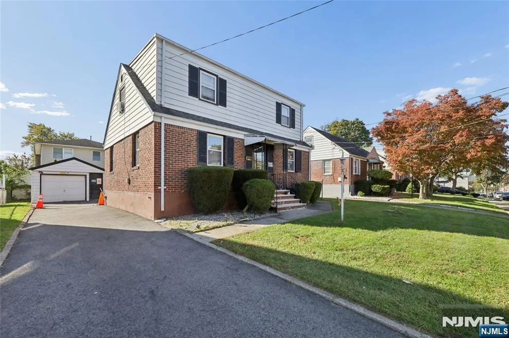 Unit for sale at 86 Falmouth, Elmwood Park, NJ 07407