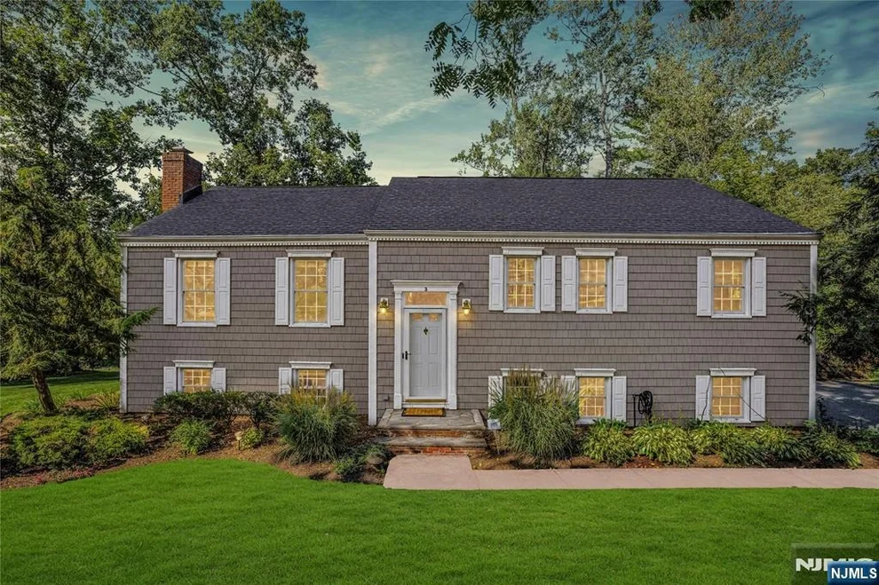Unit for sale at 3 Deer Run, Chatham Township, NJ 07928