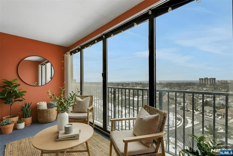 Unit for sale at 6 Horizon, Fort Lee, NJ 07024