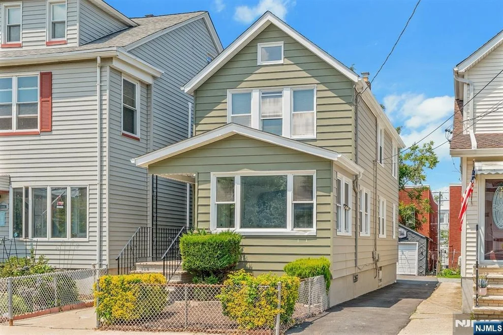 Unit for sale at 595 Forest, Kearny, NJ 07032