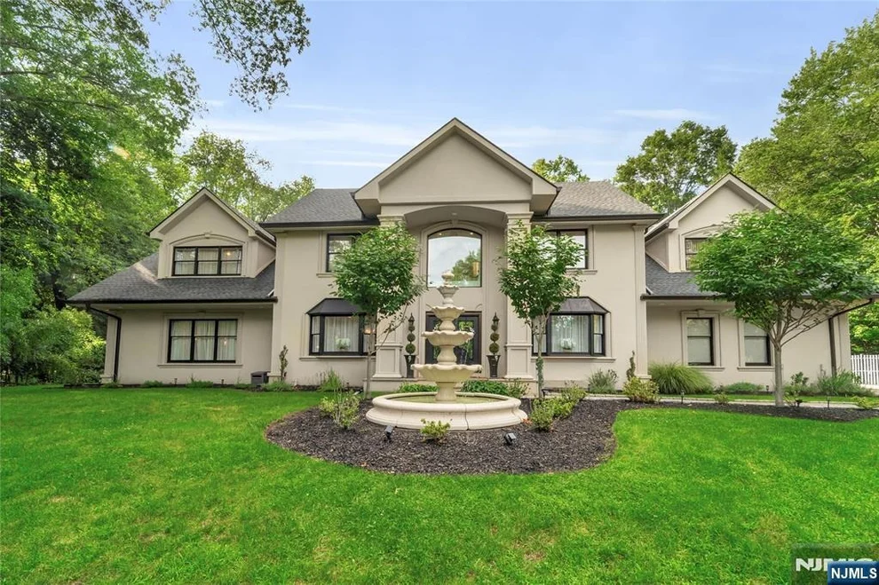 Unit for sale at 312 Old Tappan, Old Tappan, NJ 07675