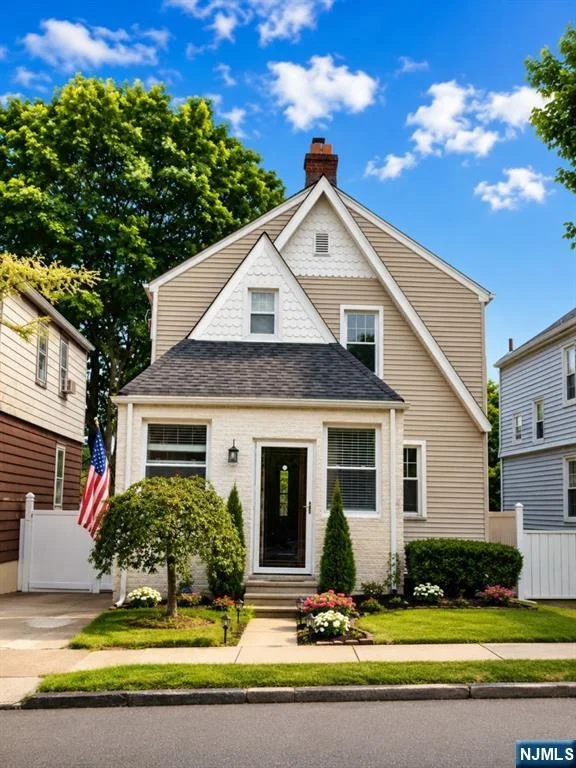 Unit for sale at 7 William, Kearny, NJ 07032