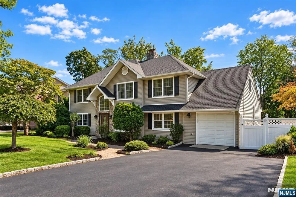Unit for sale at 64 Spring Valley, Paramus, NJ 07652
