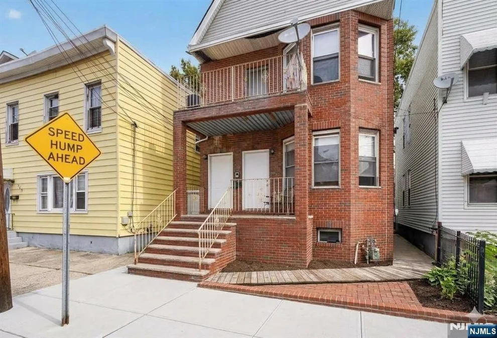 Unit for sale at 160 Fulton, Jersey City, NJ 07305