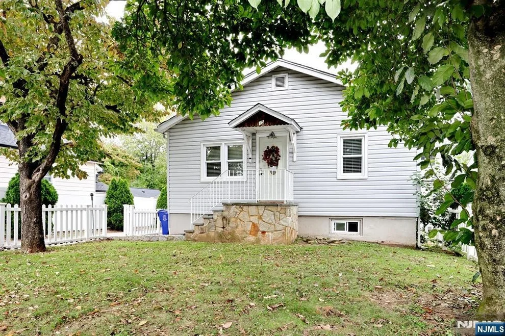 Unit for sale at 15 Crescent, Totowa, NJ 07512