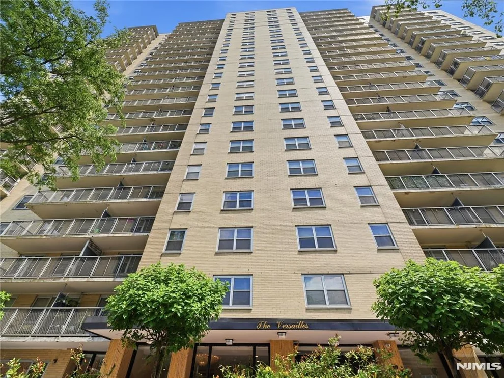 Unit for sale at 6600 Boulevard E, West New York, NJ 07093