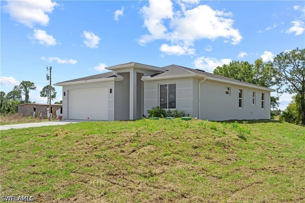 Unit for sale at 842 Naples Avenue S, Lehigh Acres, FL 33974