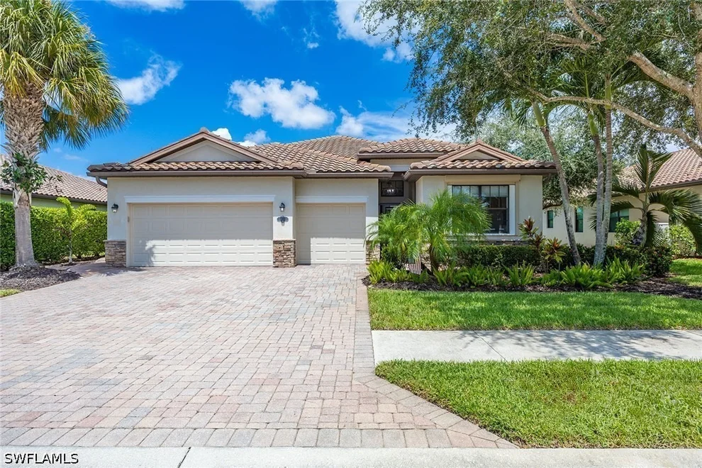 Unit for sale at 3817 Ruby Way, Naples, FL 34114