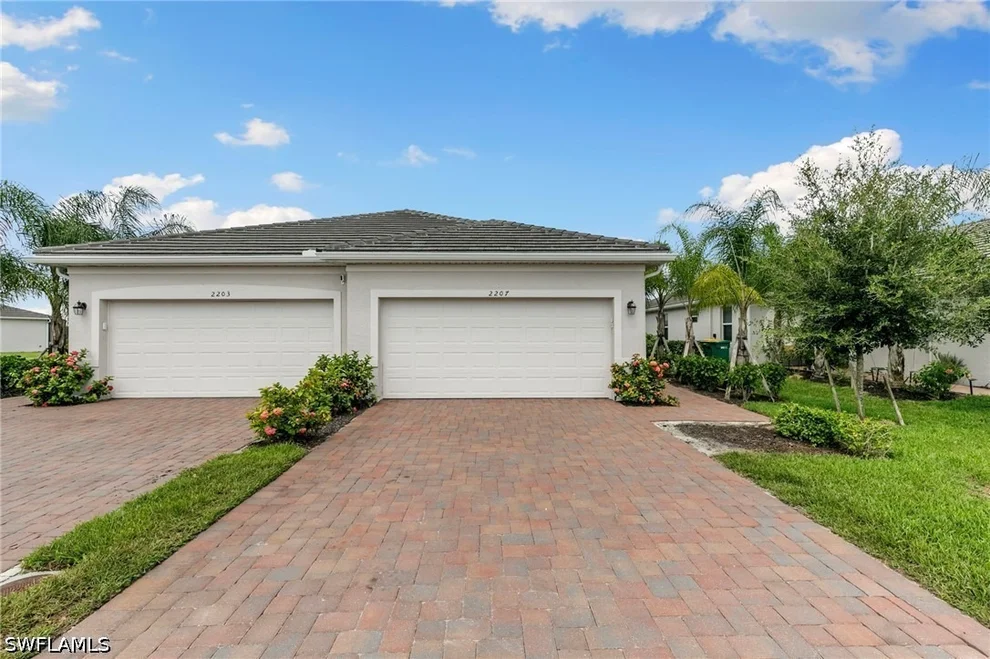 Unit for sale at 2207 Dragonfruit Way, Naples, FL 34120