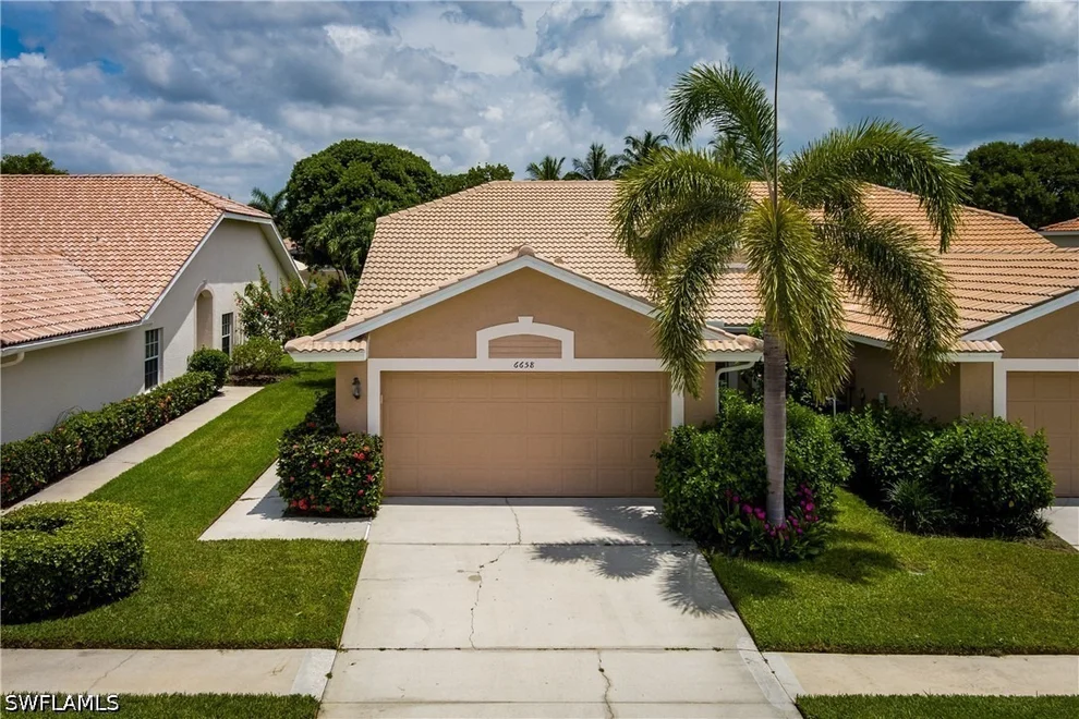 Unit for sale at 6658 Castlelawn Place, Naples, FL 34113