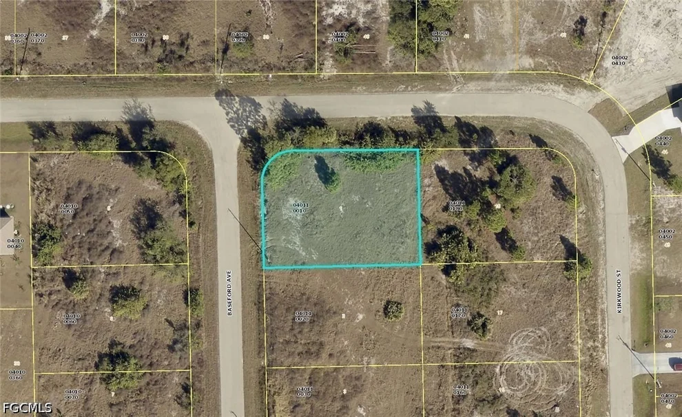 Unit for sale at 1113 Baseford Avenue, Lehigh Acres, FL 33974