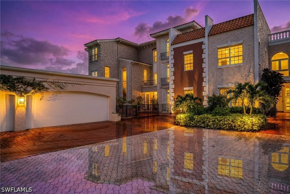 Unit for sale at 4000 Gulf Shore Boulevard N, Naples, FL 34103