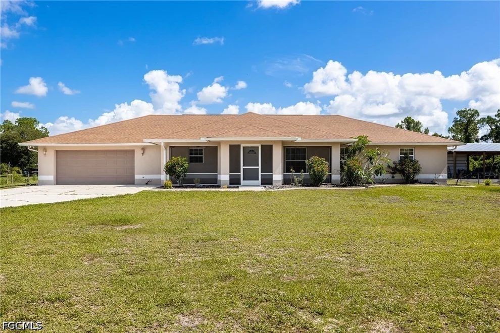 Unit for sale at 7764 14th Place, Labelle, FL 33935