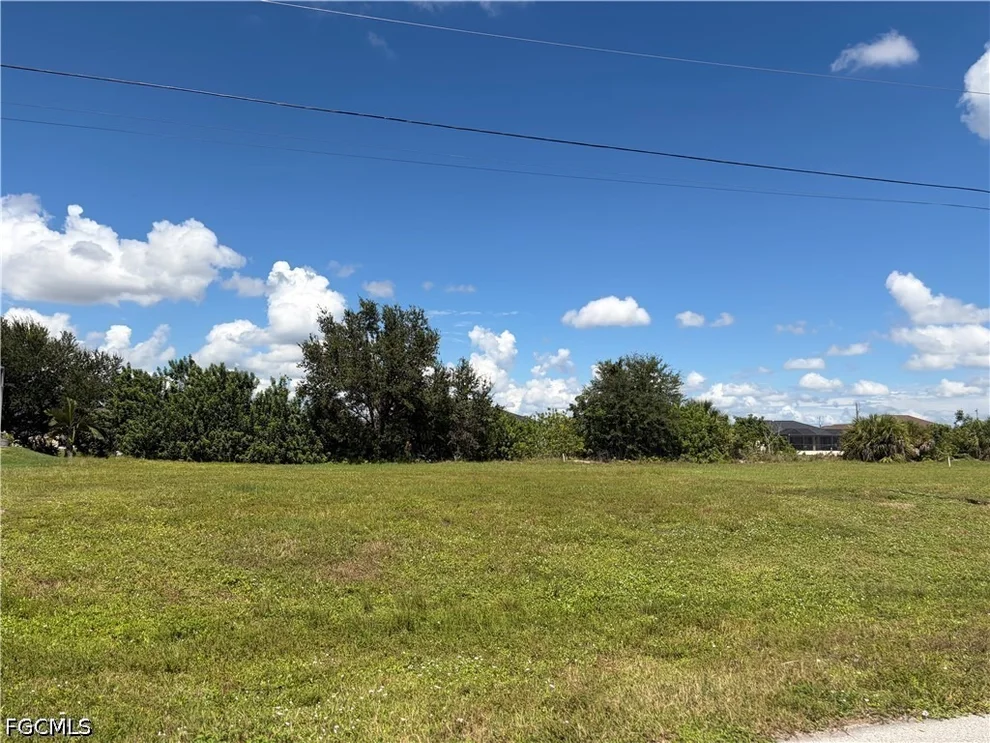 Unit for sale at 401 NW 8th Terrace, Cape Coral, FL 33993