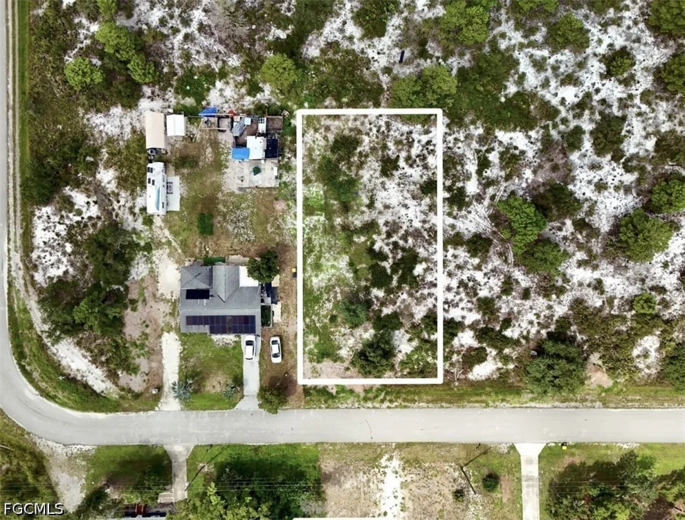Unit for sale at 408 Sandpiper Street, Lake Placid, FL 33852