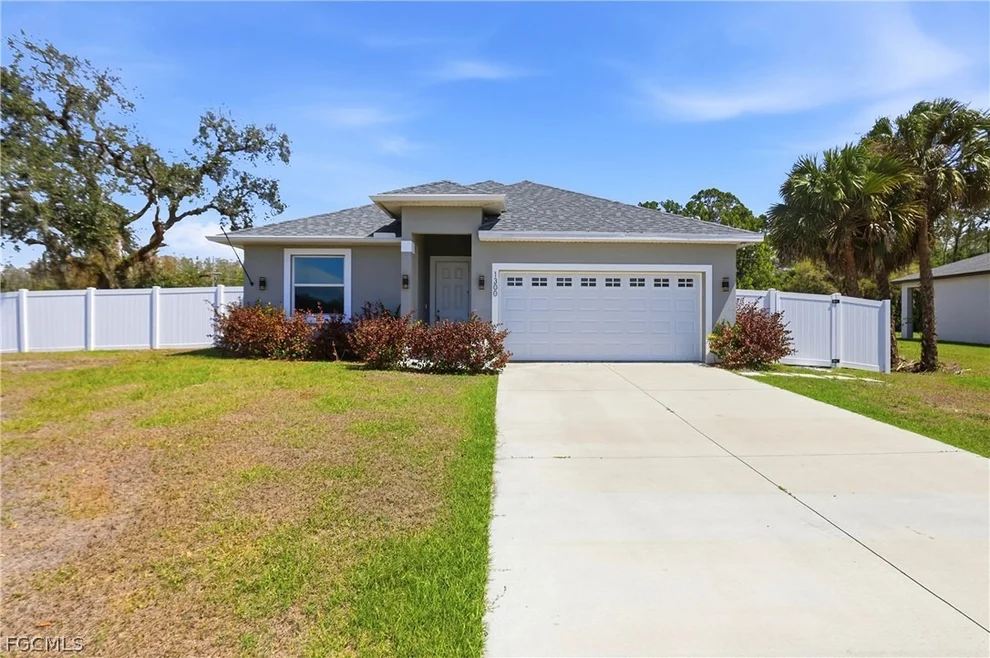 Unit for sale at 1300 E BUCKNELL Lane, Labelle, FL 33935