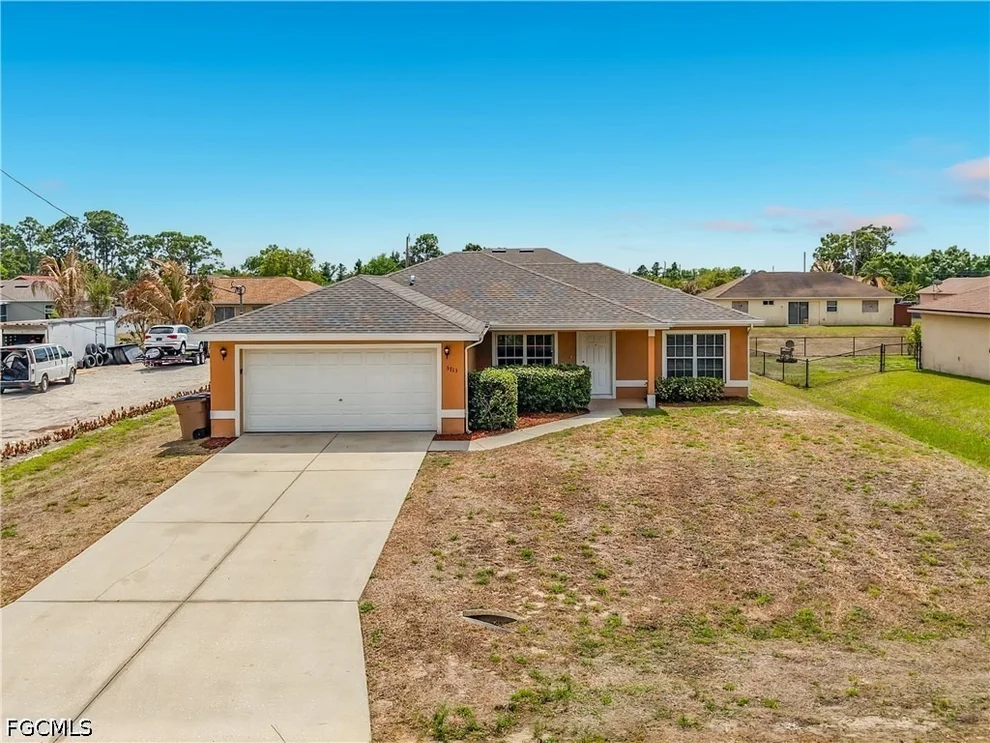 Unit for sale at 3713 20th Street SW, Lehigh Acres, FL 33976