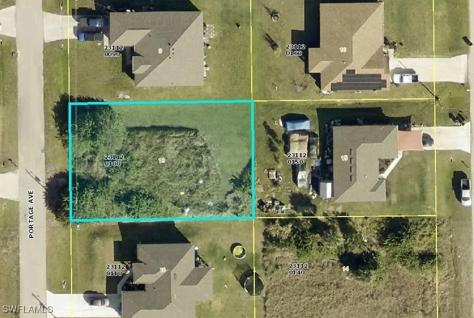 Unit for sale at 367 Portage Avenue, Lehigh Acres, FL 33974