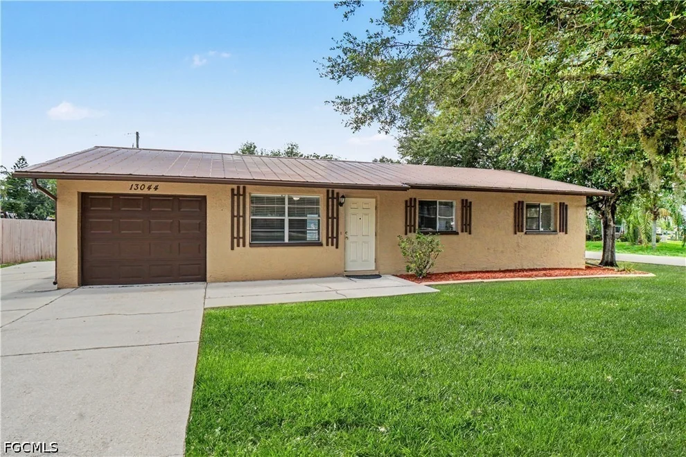 Unit for sale at 13044 Seventh Street, Fort Myers, FL 33905