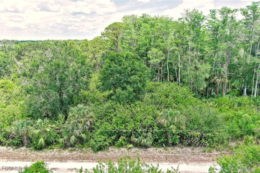 Unit for sale at 520 Woodman Drive, Lehigh Acres, FL 33972