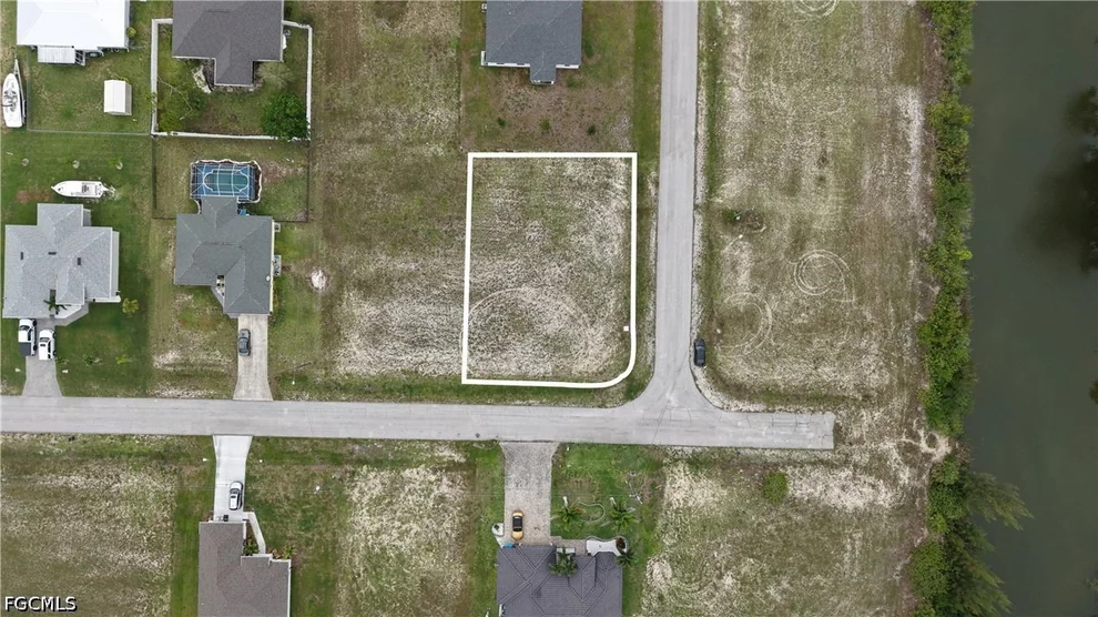 Unit for sale at 2009 NW 2nd Avenue, Cape Coral, FL 33993