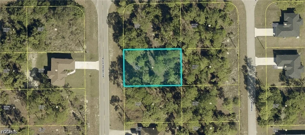 Unit for sale at 1830 Richmond Avenue N, Lehigh Acres, FL 33972