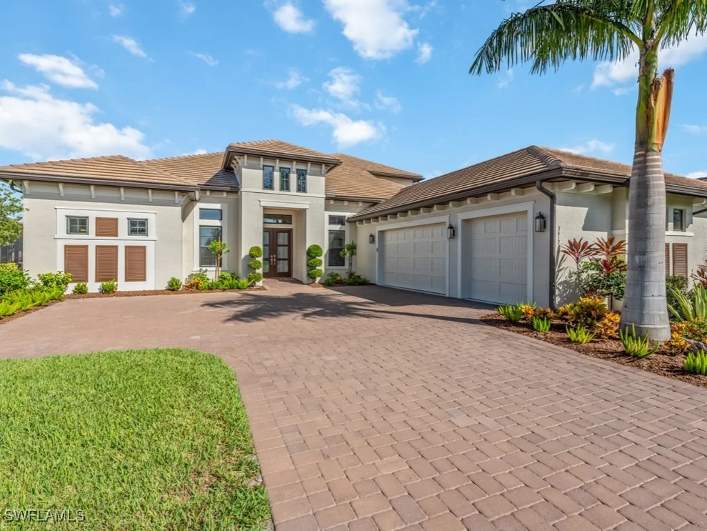Unit for sale at 3417 Wellfleet Lane, Naples, FL 34114
