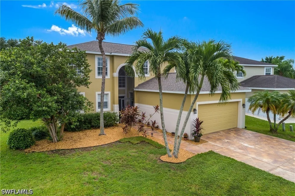 Unit for sale at 12835 Fox Hollow Circle, Fort Myers, FL 33912